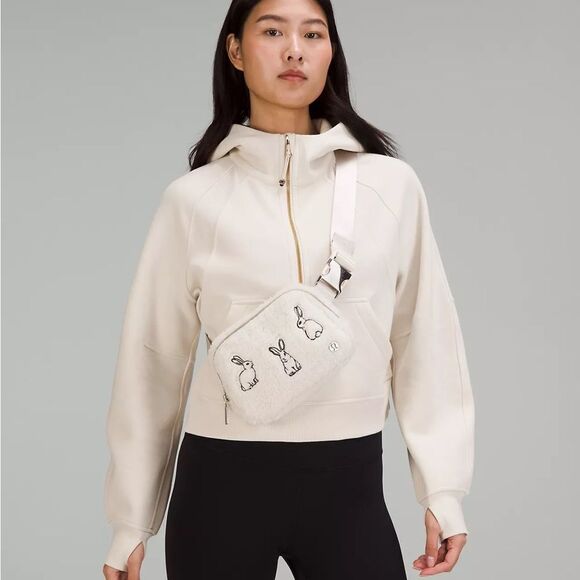 NWT Lululemon Athletica Lunar New Year Everywhere Belt Bag Fleece RARE - Picture 5 of 7